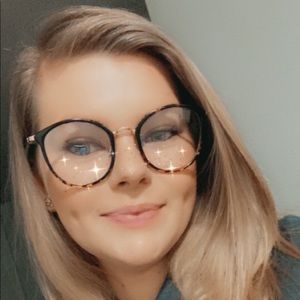 Meet your Posher, Megan